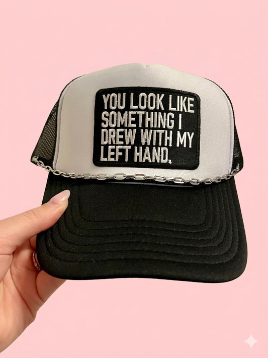 Humor w/ chain Hat